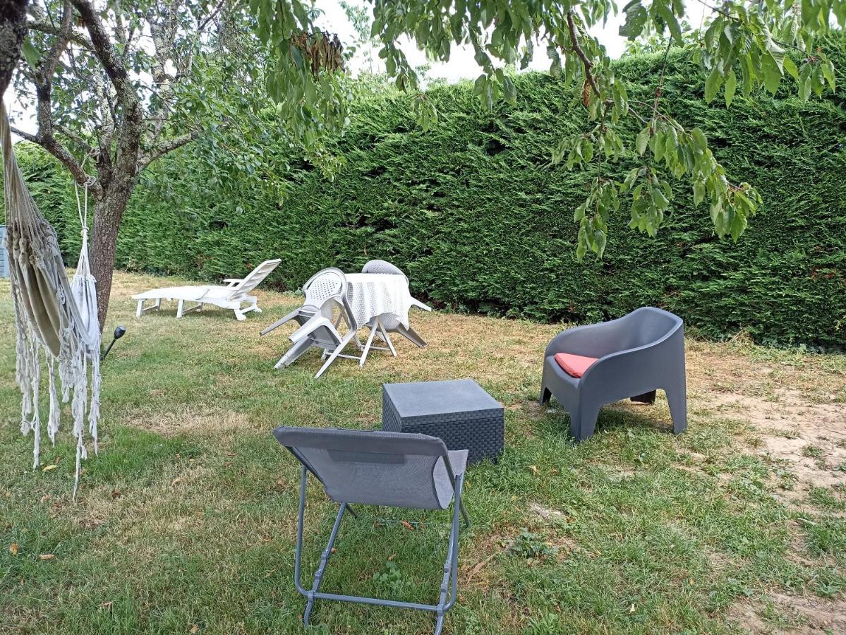 Gite L'Anne'Xe Champetre D'Alex, Calme, Proche Ville فونتيناي لو كومت المظهر الخارجي الصورة
